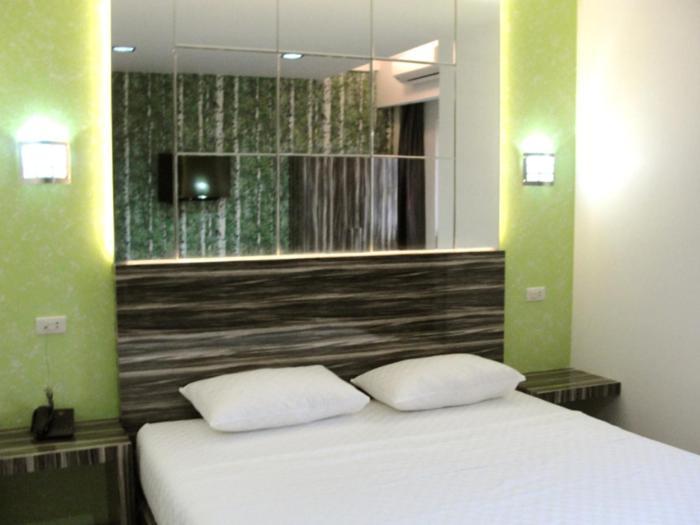 Richard'S Home Pontianak Ngoại thất bức ảnh